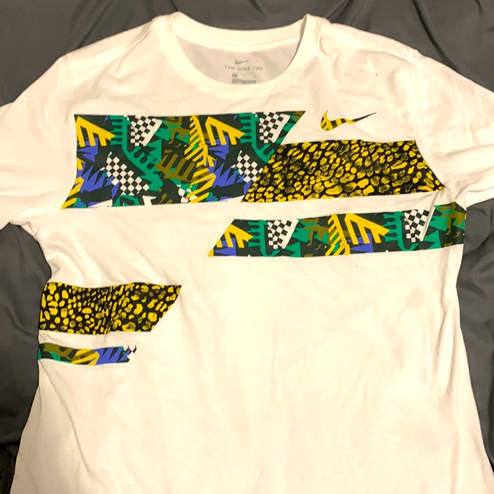 Nike Dri Fit Graphic Tee